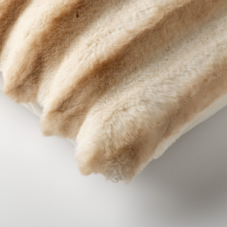 Waarom fluffy kussens? 5 redenen!