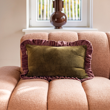 Kotabo Dekokissen, einfarbig grün mit lila Wellenrand – 30 x 50 cm – Olive Oasis X Plum Powder