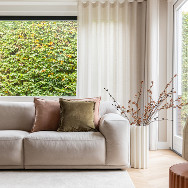 Kotabo sierkussenset Saar – Set van 2 kussens – Pretty in Pink & Olive Oasis